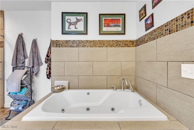 580 Parkside Boulevard, South Euclid, OH 44143