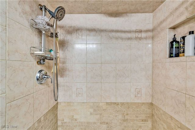 580 Parkside Boulevard, South Euclid, OH 44143