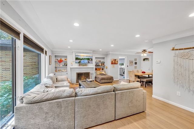 580 Parkside Boulevard, South Euclid, OH 44143