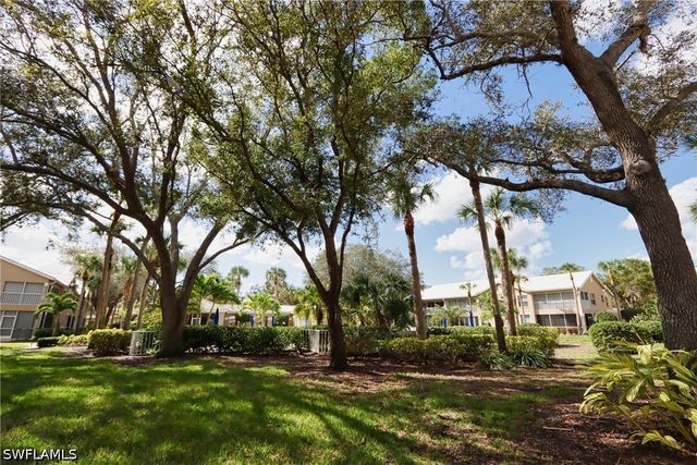 24821 Lakemont Cove LN 101, Bonita Springs, FL 34134