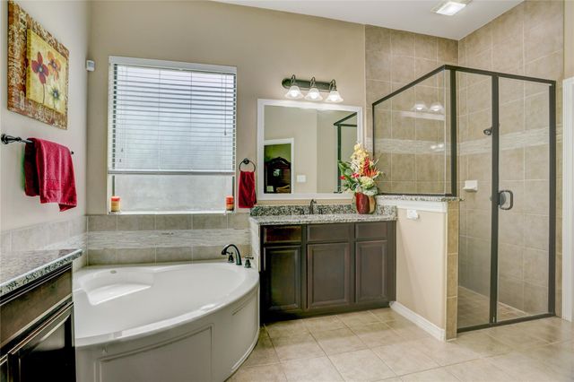 7018 Fall Creek Lane, Missouri City, TX 77459