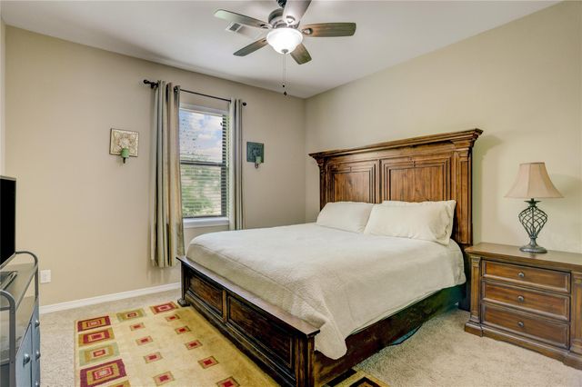 7018 Fall Creek Lane, Missouri City, TX 77459