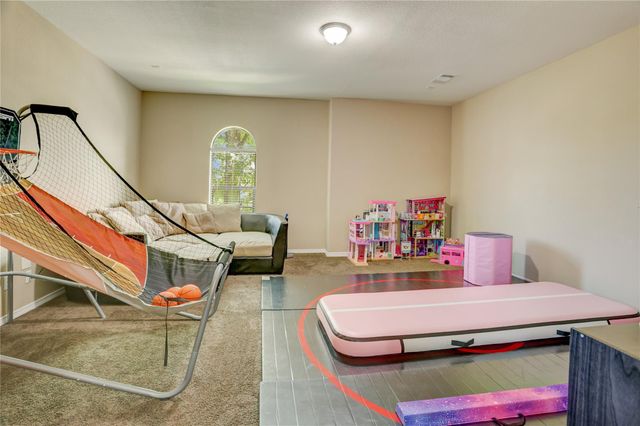 7018 Fall Creek Lane, Missouri City, TX 77459