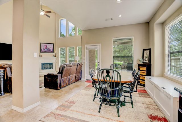 7018 Fall Creek Lane, Missouri City, TX 77459