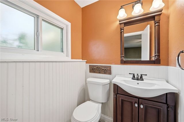 8860 Evergreen Drive, Mentor, OH 44060