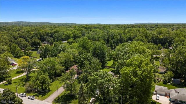 8860 Evergreen Drive, Mentor, OH 44060