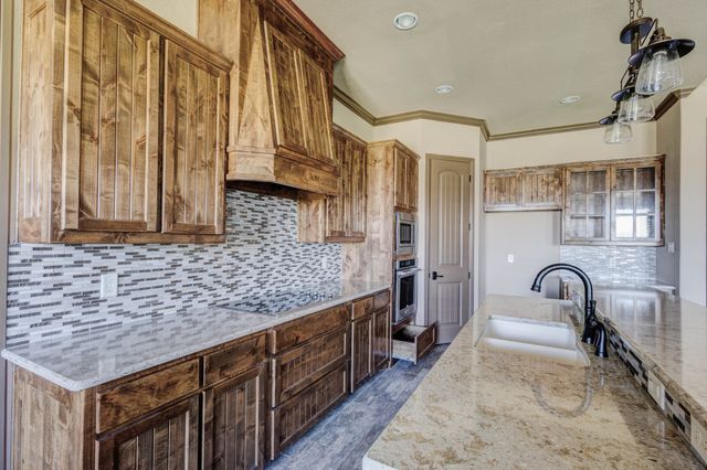 9820 Puma Trail, Godley, TX 76044