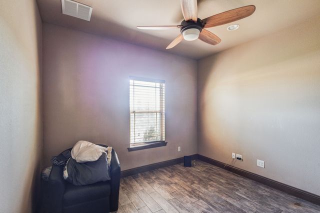 9820 Puma Trail, Godley, TX 76044