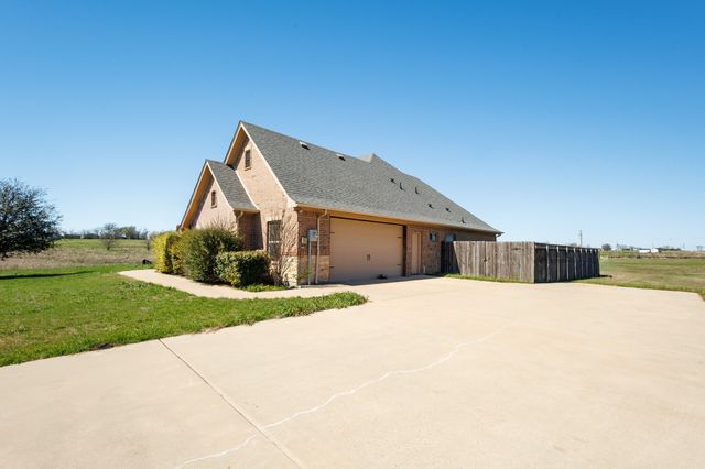 9820 Puma Trail, Godley, TX 76044