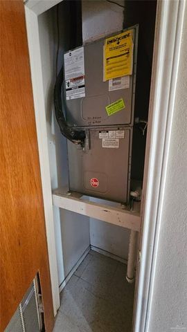 1208 E Camelia Avenue, Hidalgo, TX 78557