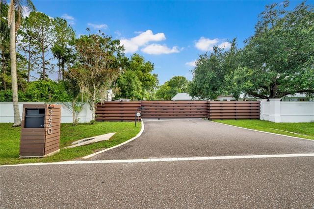 3440 CRENSHAW LAKE ROAD, Lutz, FL 33548