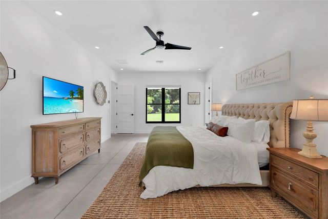 3440 CRENSHAW LAKE ROAD, Lutz, FL 33548