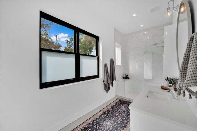 3440 CRENSHAW LAKE ROAD, Lutz, FL 33548