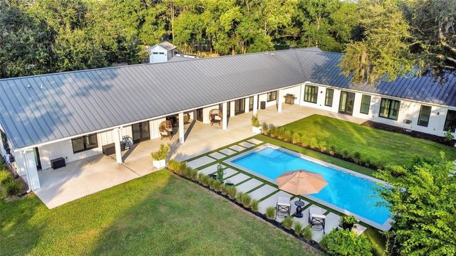 3440 CRENSHAW LAKE ROAD, Lutz, FL 33548