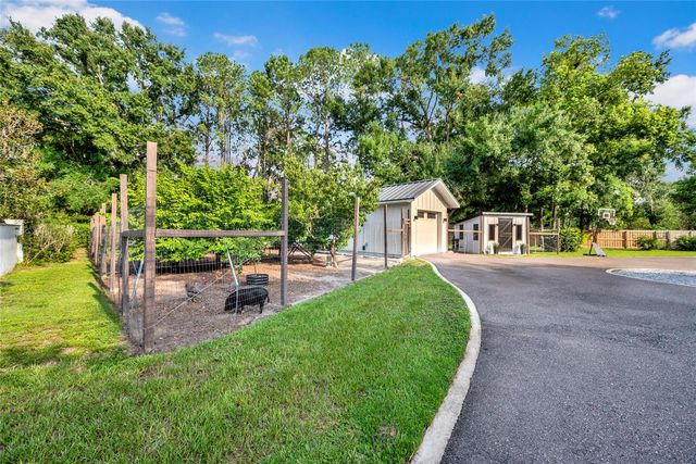 3440 CRENSHAW LAKE ROAD, Lutz, FL 33548