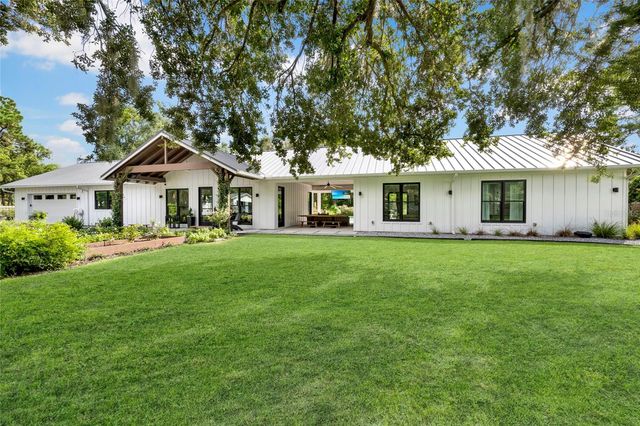 3440 CRENSHAW LAKE ROAD, Lutz, FL 33548
