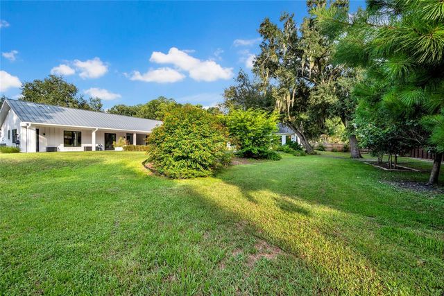 3440 CRENSHAW LAKE ROAD, Lutz, FL 33548