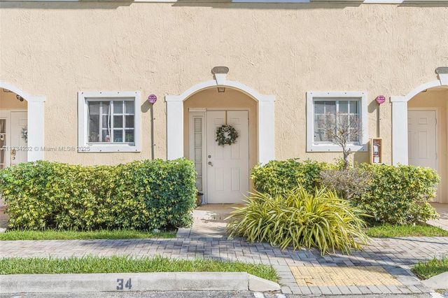 2196 NE 167th St 1-114, North Miami Beach, FL 33162