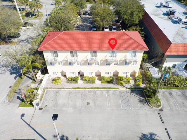 2196 NE 167th St 1-114, North Miami Beach, FL 33162