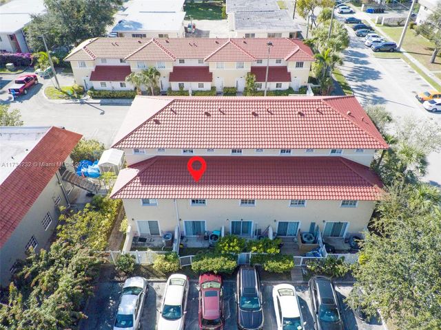 2196 NE 167th St 1-114, North Miami Beach, FL 33162