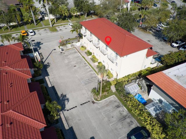 2196 NE 167th St 1-114, North Miami Beach, FL 33162