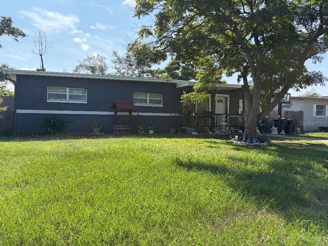 908 S SOLANDRA DRIVE, Orlando, FL 32807