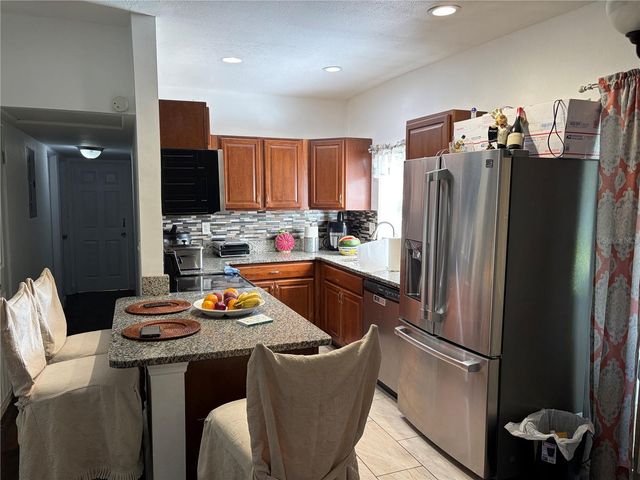 908 S SOLANDRA DRIVE, Orlando, FL 32807