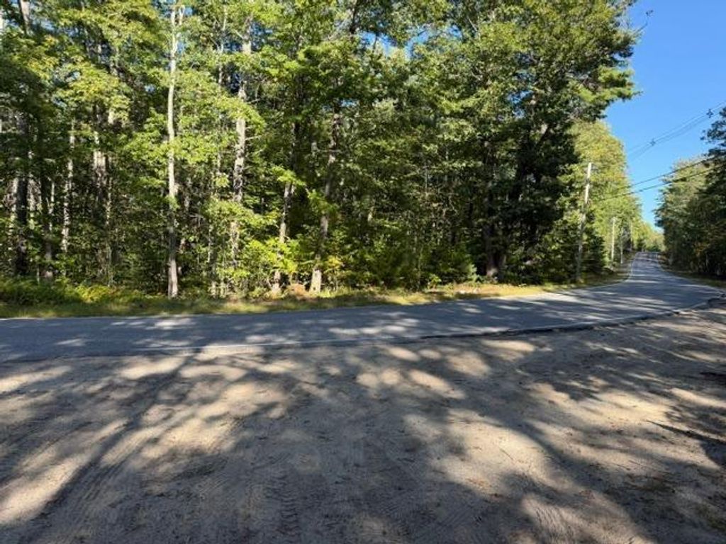 392 Cape Road, Raymond, ME 04071 — photo 5