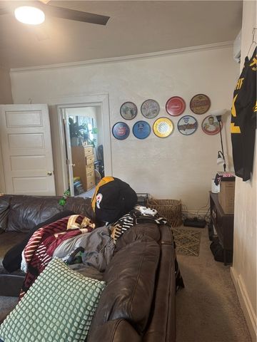 1918 Sarah St, South Side, PA 15203