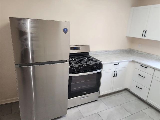 1918 Sarah St, South Side, PA 15203