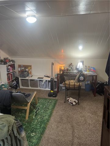 1918 Sarah St, South Side, PA 15203