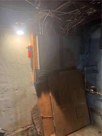 1918 Sarah St, South Side, PA 15203