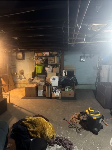 1918 Sarah St, South Side, PA 15203