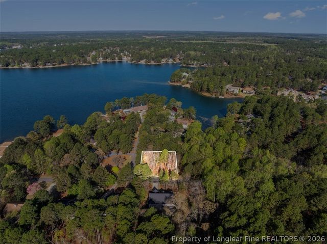 118 Otter Drive, West End, NC 27326