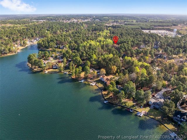 118 Otter Drive, West End, NC 27326