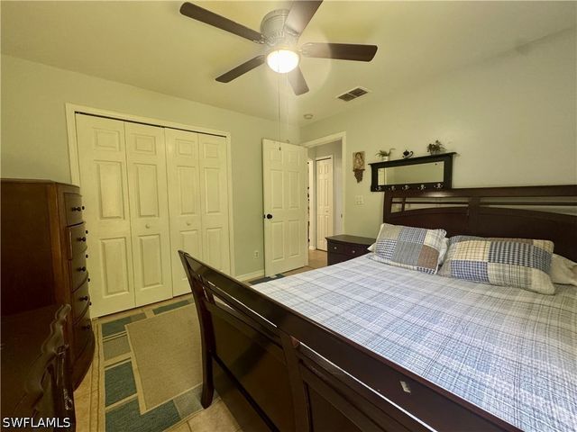461 1st ST NW, Naples, FL 34120