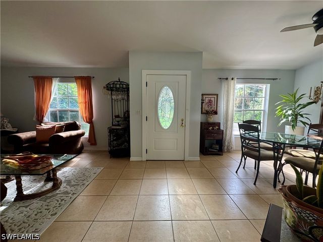 461 1st ST NW, Naples, FL 34120