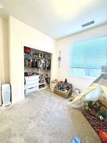 6657 E Home Avenue, Fresno, CA 93727