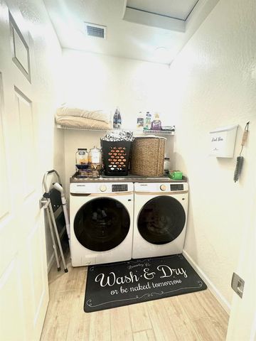 6657 E Home Avenue, Fresno, CA 93727