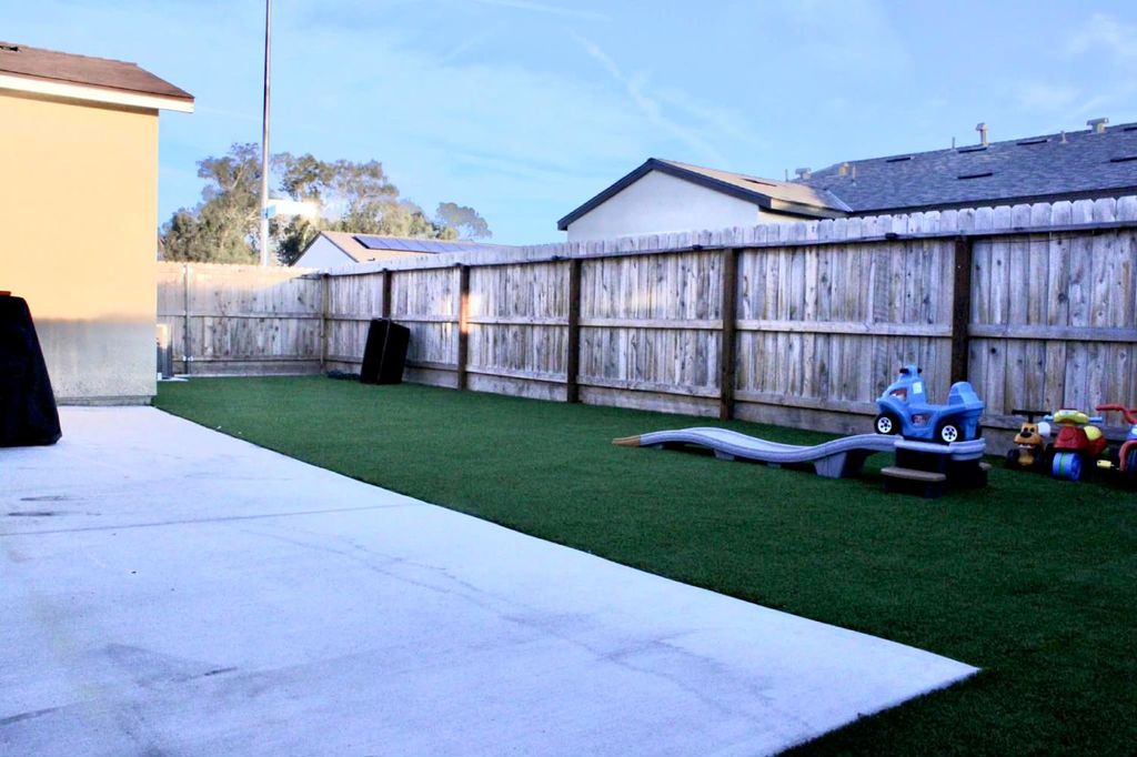 Image 17 of property listing at 6657 E Home Avenue, Fresno, CA 93727