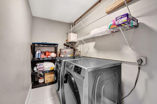 921 NW 14th Street, Fort Lauderdale, FL 33311