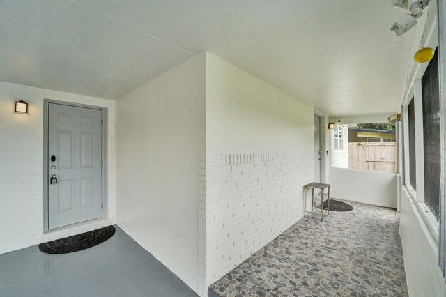 921 NW 14th Street, Fort Lauderdale, FL 33311