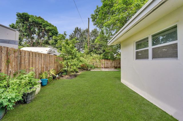 921 NW 14th Street, Fort Lauderdale, FL 33311