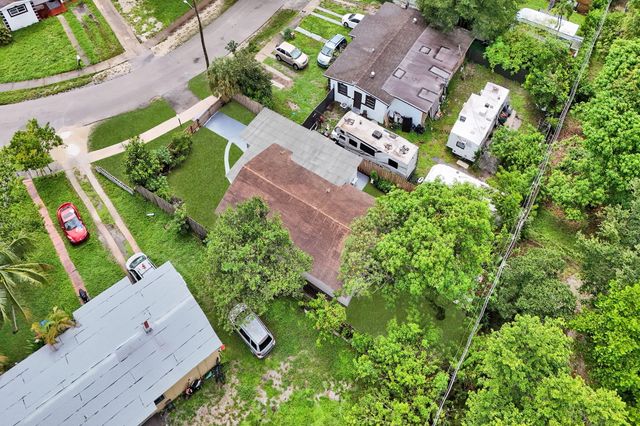 921 NW 14th Street, Fort Lauderdale, FL 33311