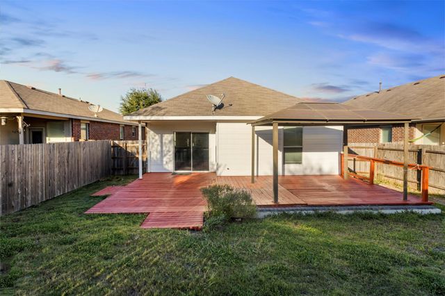 155 Dandy DR, Buda, TX 78610