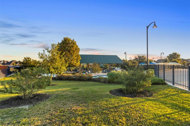 155 Dandy DR, Buda, TX 78610
