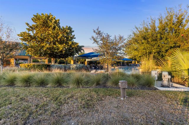 155 Dandy DR, Buda, TX 78610