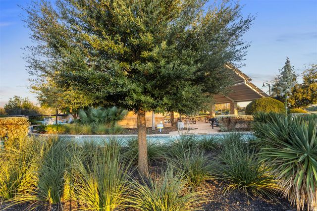 155 Dandy DR, Buda, TX 78610