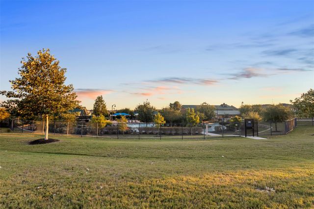 155 Dandy DR, Buda, TX 78610