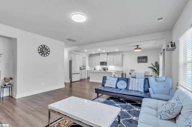 912 Burghley Circle, Greer, SC 29651